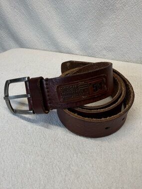 VTG Streetwear Fossil Dark Brown Genuine Leather Belt - Silver Buckle 38” Coolio